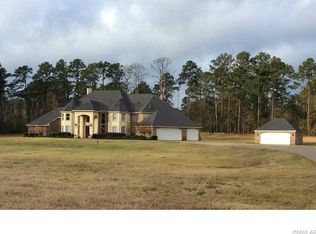 8025 Burr Oak Dr, Greenwood, LA 71033