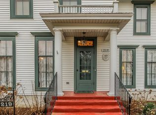 219 W Maple St, Lombard, IL 60148