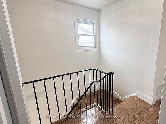 5th image of 103 Guthrie Cres