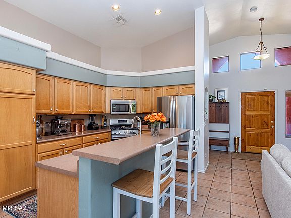 4th image of 2943 W Royal Copeland Dr