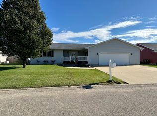 3 Prairieview, Wenona, IL 61377