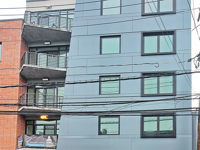 391 Palisade Ave #404 — Photo 13