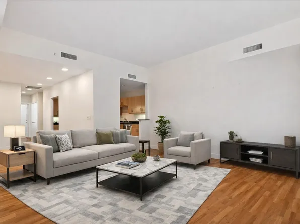 5055 Addison Cir Penthouse 409, Addison, TX 75001