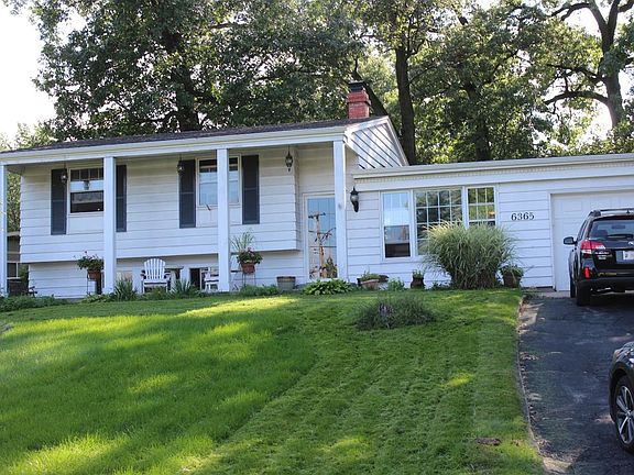 2nd image of 6365 Venus Ave