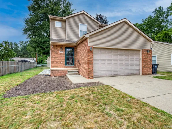 625 N Harvey St, Westland, MI 48185