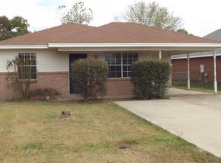 214 Village Cv, Pearl, MS 39208