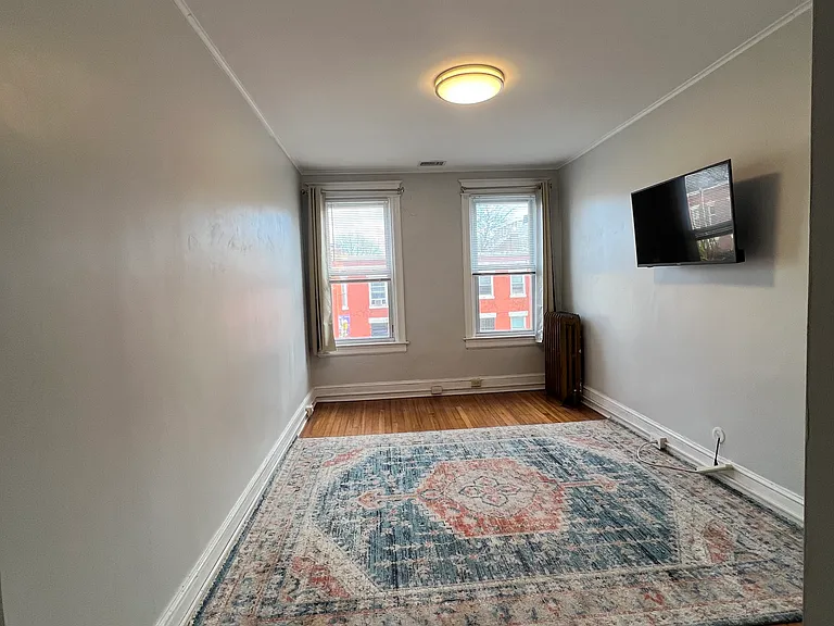 3232 Warder St NW — Photo 14