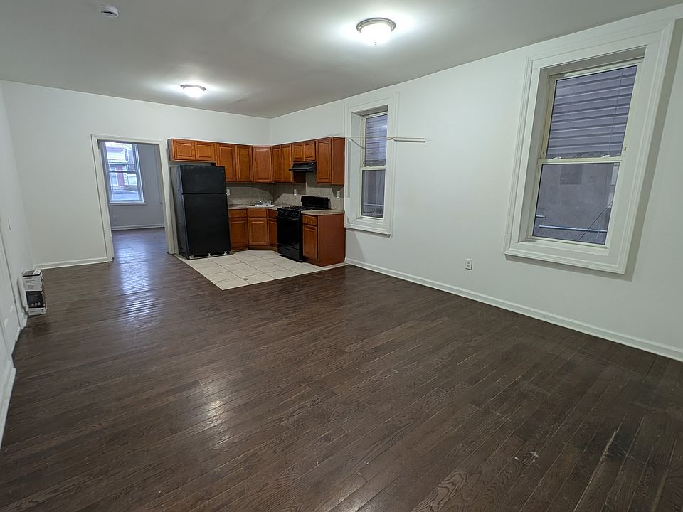 83 Stevens ave, Jersey City Nj