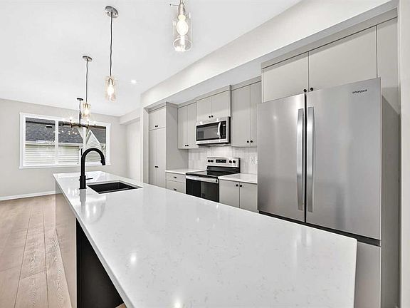3rd image of 265 N Heirloom Way SE