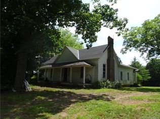 3469 Oxford School Rd, Catawba, NC 28609