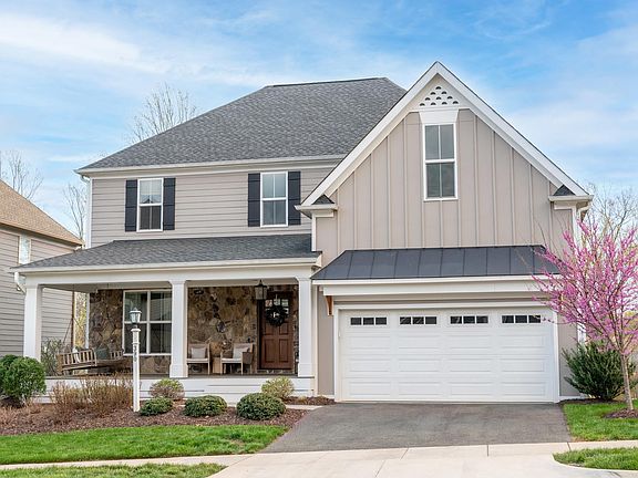2nd image of 390 Bishopgate Ln
