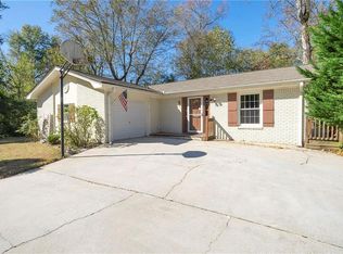 2071 Mulkey Rd SW, Marietta, GA 30008