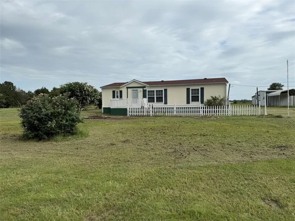 2317 Recreation Rd #3, Bonham, TX 75418