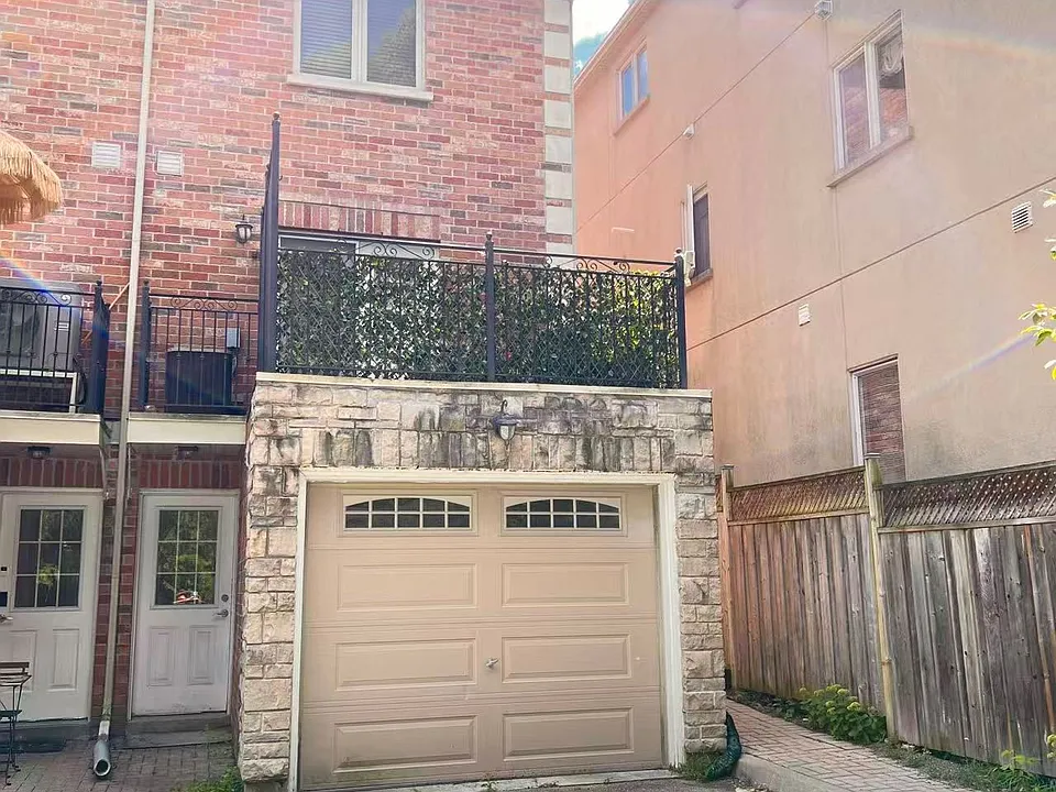 198A Finch Ave E #BASEMENT