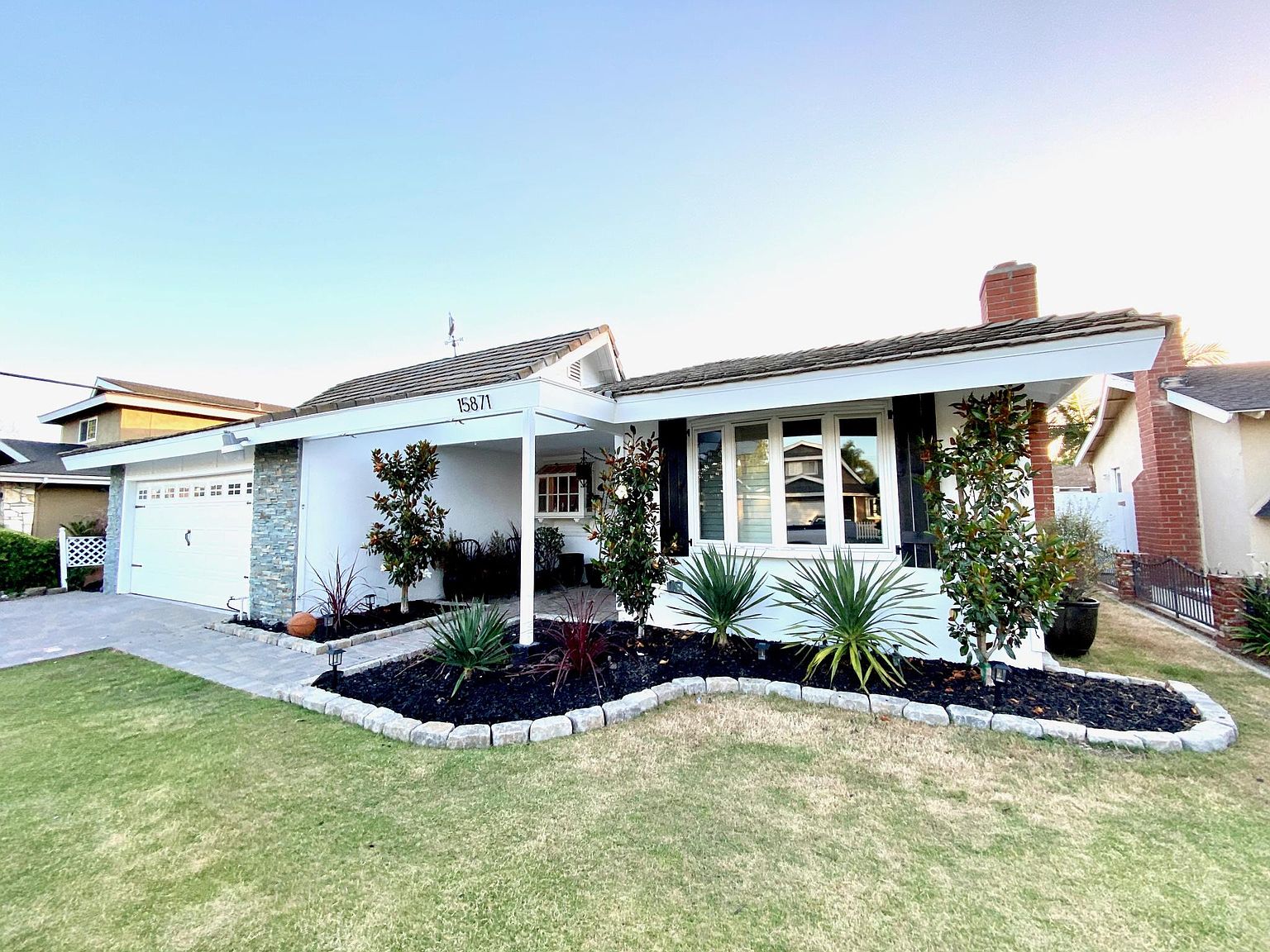 15871 Wicklow Ln, Huntington Beach, CA 92647 | Zillow