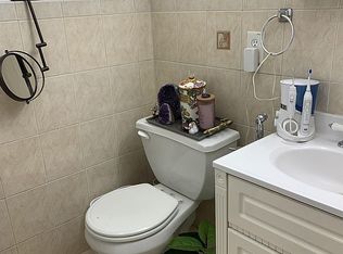 131 Oxford Ave, Jersey City, NJ 07304
