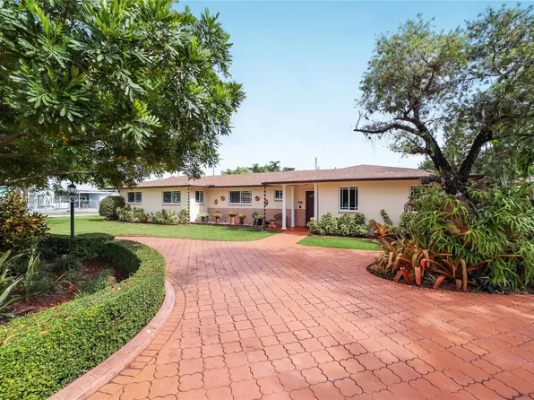 5899 SW 16th St, West Miami, FL 33155