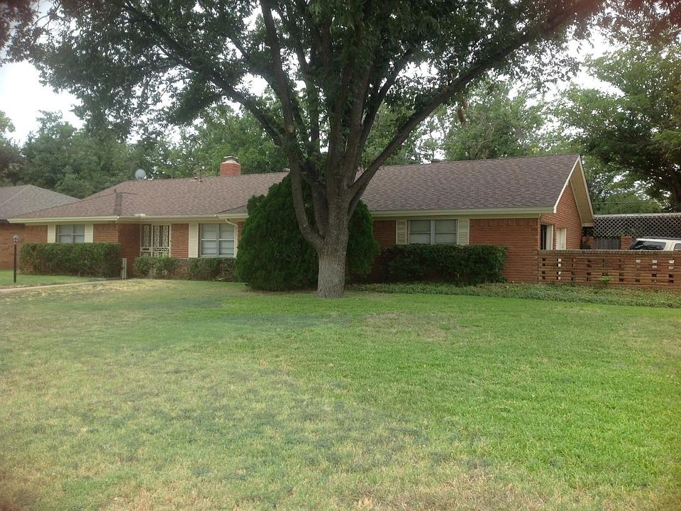1st image of 1738 Meadowbrook Dr
