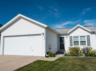 775 47 1/2 St S, Fargo, ND 58103