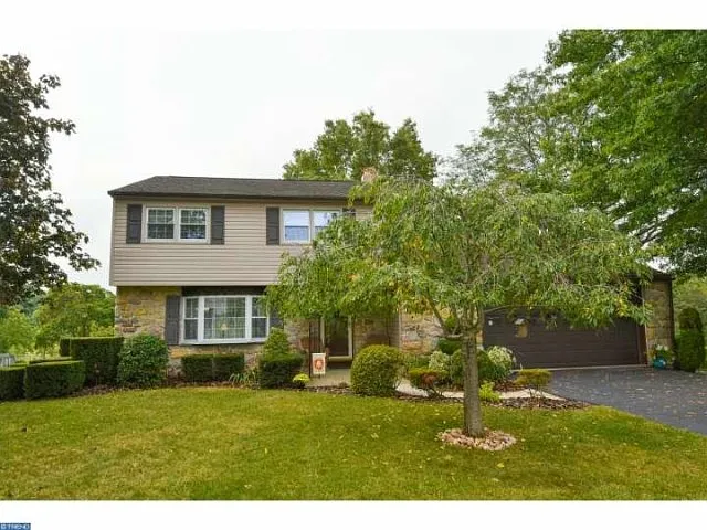 1406 Cedar Hill Rd photo 1