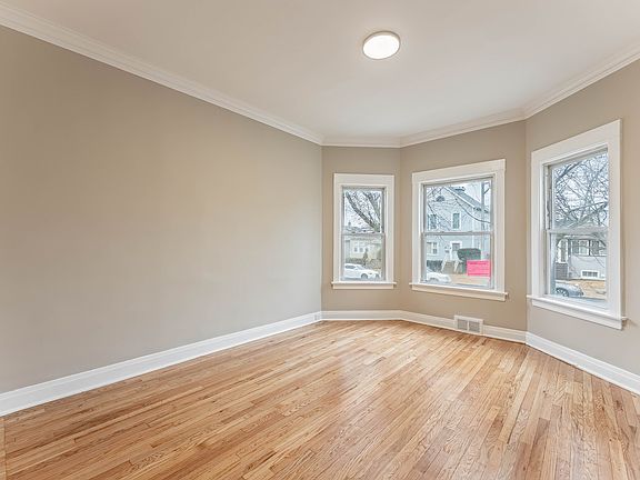 5th image of 2129 N 73rd Ave APT 1