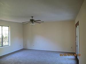 3rd image of 3646 Canterbury Dr