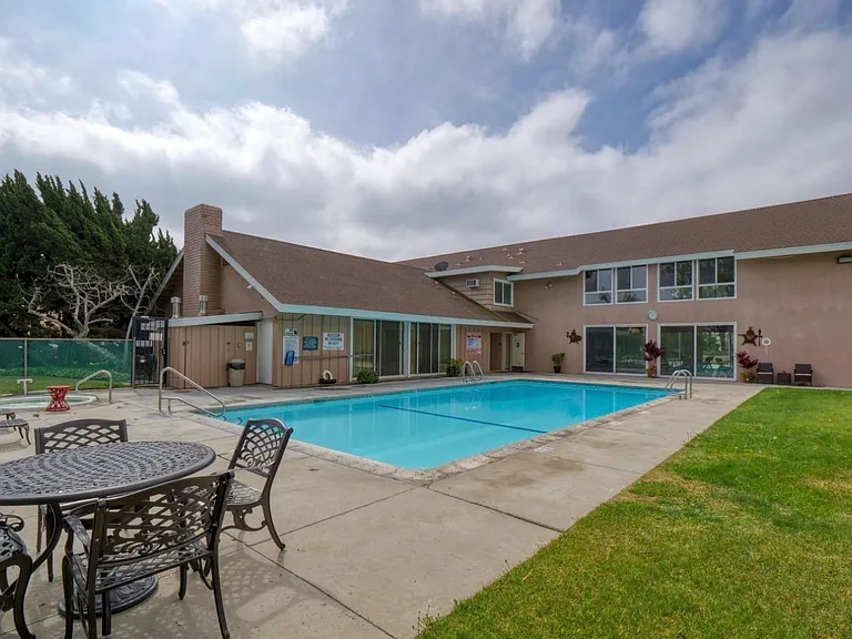 3500 W Manchester Blvd #420 — Photo 21