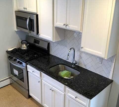 5th image of 103 Westwood Ave Floor 2