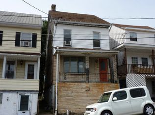 142 Broad St, Saint Clair, PA 17970