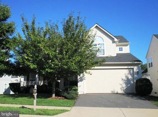 8004 Towering Oak Way, Manassas, VA 20111