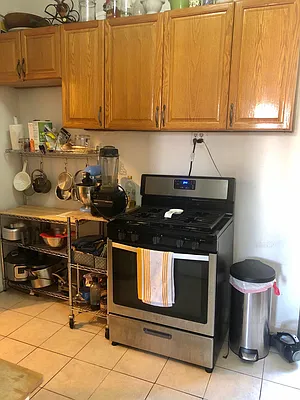 Rented by Voro, LLC | media 5