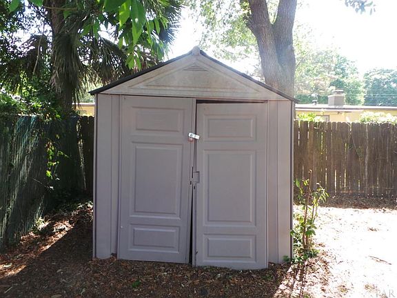 4th image of 4508 Charmonte Way