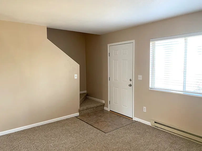 1700 Erin Ct #B — Photo 9