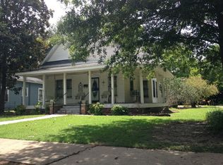 211 Lakeshore St, Itta Bena, MS 38941