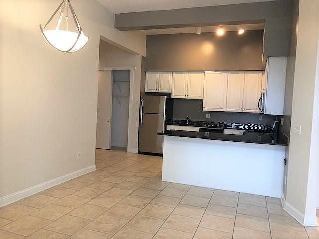 2nd image of 140 Steuben St #903