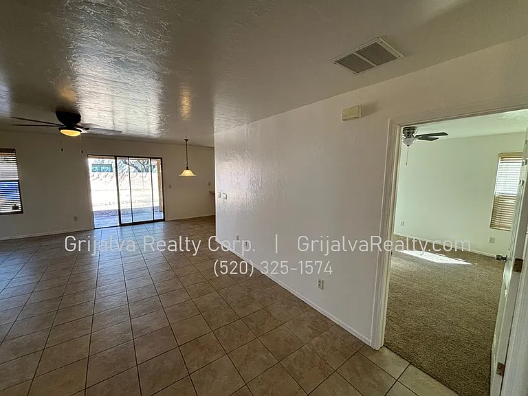 770 W Firehawk Dr — Photo 4