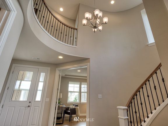 3rd image of 13882 La Vinge Court NE #5