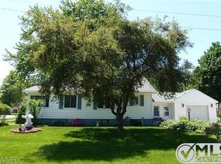 2122 Ruddiman Dr, Muskegon, MI 49445