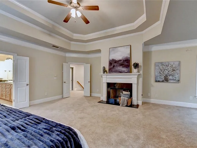 9848 Talisman Dr — Photo 50