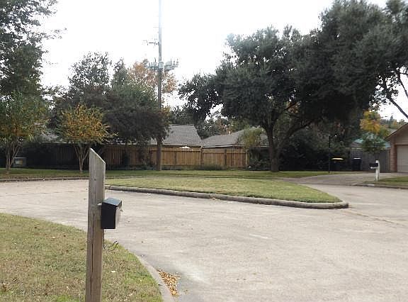 5th image of 1011 Shadow Mountain Dr