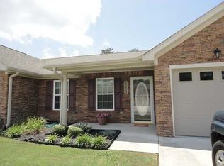 2503 Applebrook Dr, Rossville, GA 30741