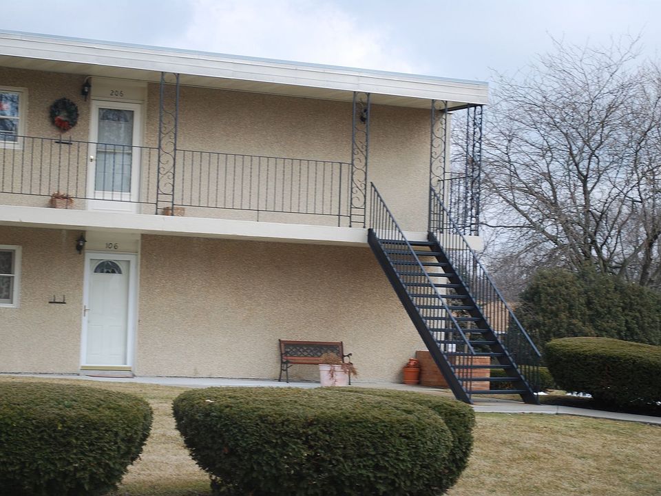 UPSTAIRS UNIT