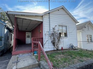 1325 & 1327 Stuart St, Charleston, WV 25302