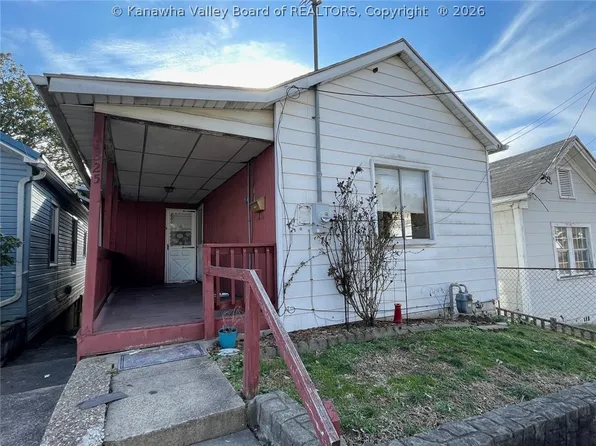 1325 & 1327 Stuart St, Charleston, WV 25302