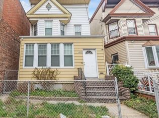 4009 97th St, Corona, NY 11368