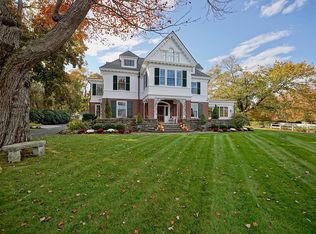 12 Willow Ave, North Hampton, NH 03862