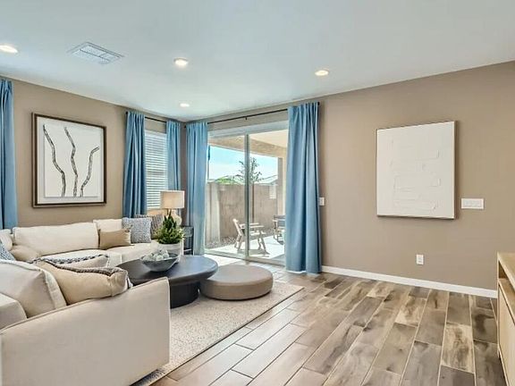 7th image of this home