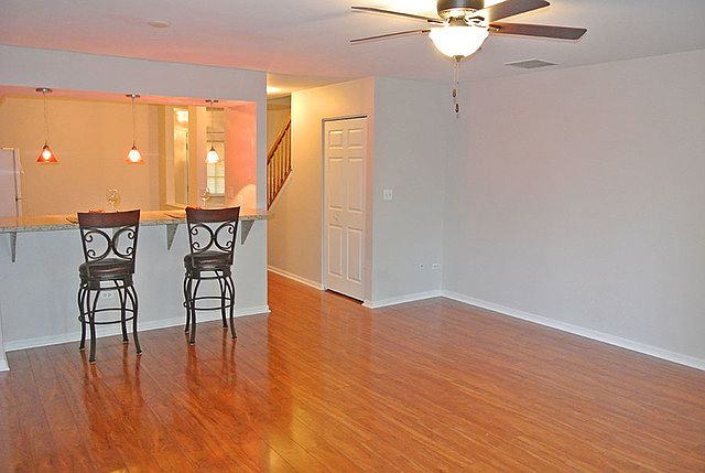 1st image of 1628 Orchard Ave