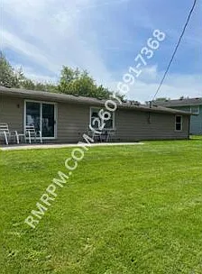 6103 Glenview Dr. - 1 — Photo 3