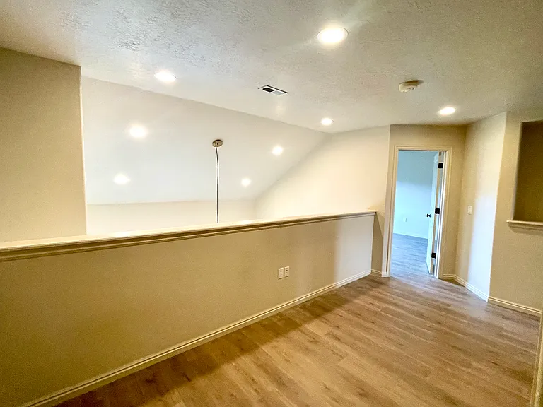 141 E Backhand Ln — Photo 14